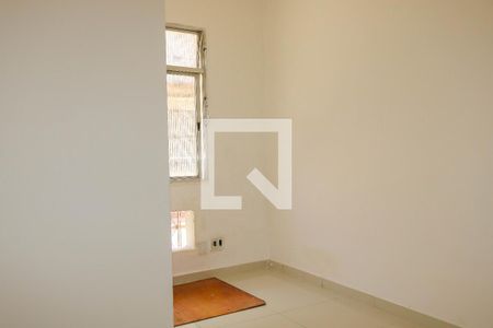 Quarto 1 de casa de condomínio para alugar com 2 quartos, 55m² em Encantado, Rio de Janeiro