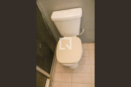 Casa de condomínio à venda com 55m², 2 quartos e sem vaga Casa de condomínio à venda com 55m², 2 quartos e sem vagaBanheiro