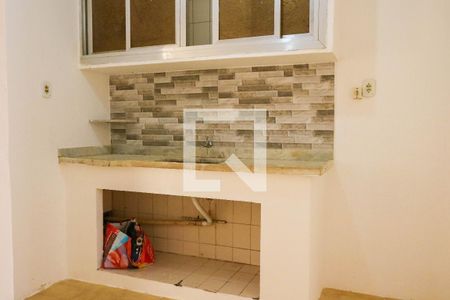 Casa de condomínio à venda com 55m², 2 quartos e sem vaga Casa de condomínio à venda com 55m², 2 quartos e sem vagaCozinha