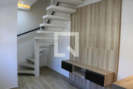 Sala/Cozinha de casa para alugar com 2 quartos, 63m² em Chácara Santo Antônio (zona Leste), São Paulo