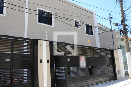 Casa para alugar com 63m², 2 quartos e 1 vagaFachada
