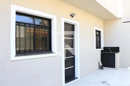 Casa para alugar com 63m², 2 quartos e 1 vagaEntrada