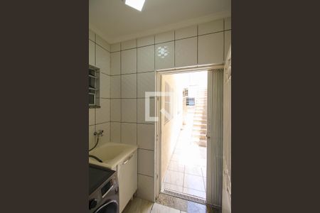 Casa à venda com 225m², 3 quartos e 1 vagaÁrea de Serviço