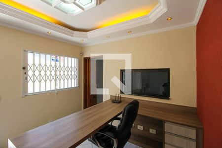 Casa à venda com 225m², 3 quartos e 1 vagaEscritório