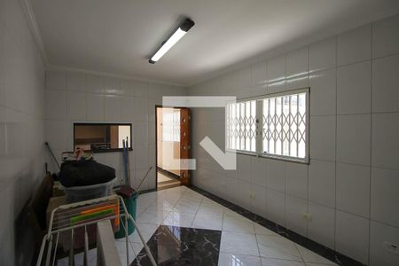 Casa à venda com 225m², 3 quartos e 1 vagaÁrea de Serviço