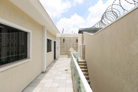 Casa à venda com 225m², 3 quartos e 1 vagaÁrea externa