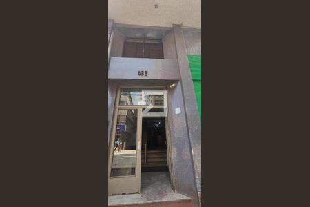 Apartamento para alugar com 69m², 3 quartos e sem vagaFachada