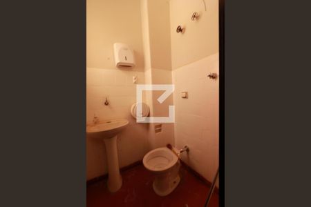 Apartamento para alugar com 69m², 3 quartos e sem vagaBanheiro de Serviço