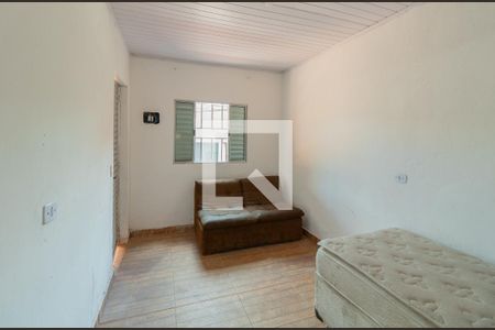 sala / quarto  de casa para alugar com 1 quarto, 80m² em Parque Ipe, São Paulo