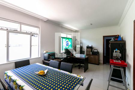 Sala de apartamento à venda com 3 quartos, 110m² em Buritis, Belo Horizonte