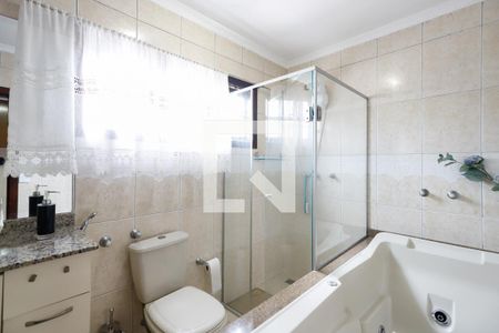 Casa à venda com 150m², 4 quartos e 2 vagasBanheiro da Suíte 1