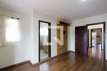 Casa à venda com 150m², 4 quartos e 2 vagasSuíte 1