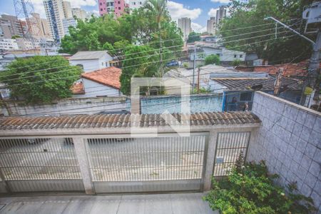 Vista de casa à venda com 3 quartos, 392m² em Planalto Paulista, São Paulo