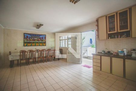 Casa à venda com 392m², 3 quartos e 6 vagasCozinha