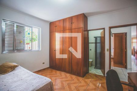 Casa à venda com 392m², 3 quartos e 6 vagasSuíte 2