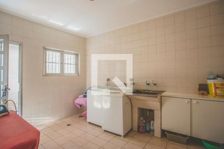 Casa à venda com 392m², 3 quartos e 6 vagasÁrea de Serviço