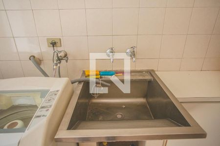 Casa à venda com 392m², 3 quartos e 6 vagasÁrea de Serviço