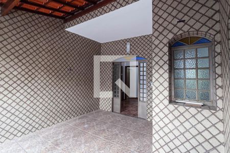 Casa para alugar com 280m², 4 quartos e 4 vagasEntrada