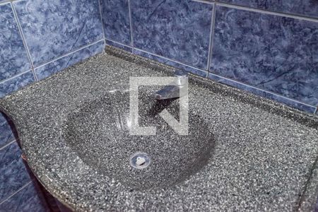 Casa para alugar com 280m², 4 quartos e 4 vagasBanheiro social  2