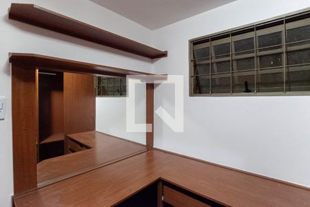 Casa para alugar com 280m², 4 quartos e 4 vagasCloset da suíte 2