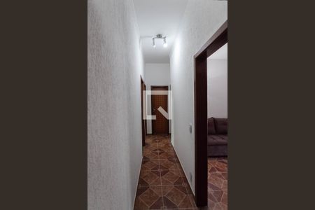Corredor de casa para alugar com 4 quartos, 280m² em Glória, Belo Horizonte