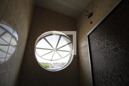 Casa à venda com 125m², 2 quartos e 2 vagasBanheiro