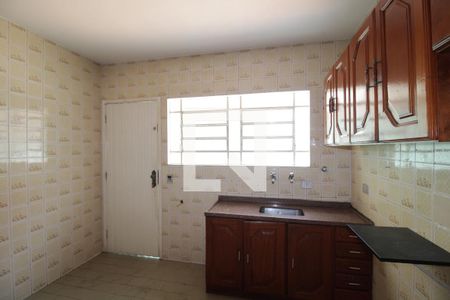 Casa à venda com 125m², 2 quartos e 2 vagasCozinha