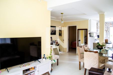 Sala de casa para alugar com 2 quartos, 193m² em Hípica, Porto Alegre
