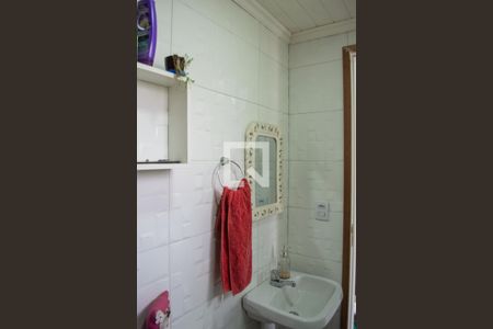 Casa para alugar com 193m², 2 quartos e 1 vaga Casa para alugar com 193m², 2 quartos e 1 vagaBanheiro de serviço