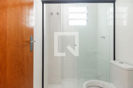 Banheiro  de apartamento para alugar com 1 quarto, 25m² em Vila Esperança, São Paulo