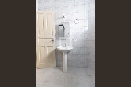 Apartamento para alugar com 80m², 2 quartos e 1 vaga Apartamento para alugar com 80m², 2 quartos e 1 vagaBanheiro