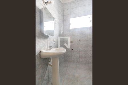 Apartamento para alugar com 80m², 2 quartos e 1 vaga Apartamento para alugar com 80m², 2 quartos e 1 vagaBanheiro