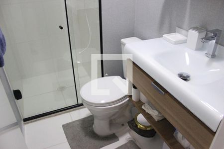 Banheiro de apartamento à venda com 2 quartos, 36m² em Vila das Bandeiras, Guarulhos