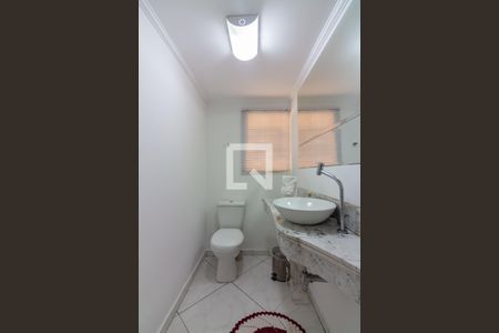 Lavabo de casa à venda com 3 quartos, 155m² em Jardim Sindona, Osasco