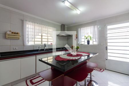 Casa à venda com 155m², 3 quartos e 2 vagas Casa à venda com 155m², 3 quartos e 2 vagasCozinha