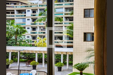 Vista da Sacada de apartamento para alugar com 2 quartos, 82m² em Jardim Tres Marias, Guarujá