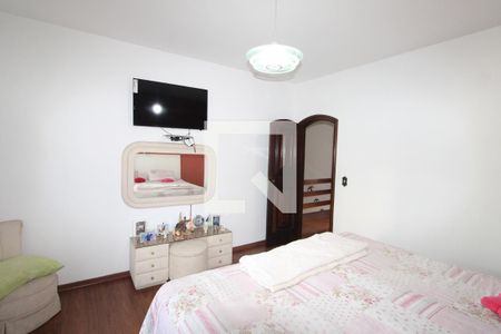 Suíte 1 de casa para alugar com 4 quartos, 250m² em Vila Valqueire, Rio de Janeiro