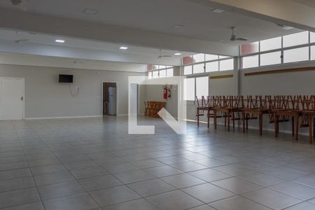 Apartamento para alugar com 54m², 2 quartos e 1 vaga Apartamento para alugar com 54m², 2 quartos e 1 vagaÁrea comum - Salão de festas