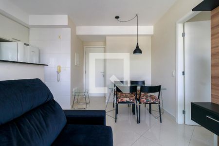 Sala de apartamento para alugar com 1 quarto, 45m² em Santo Amaro, São Paulo