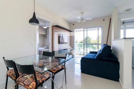 Sala de apartamento para alugar com 1 quarto, 45m² em Santo Amaro, São Paulo