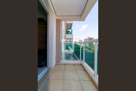 Sala - Varanda de apartamento para alugar com 1 quarto, 45m² em Santo Amaro, São Paulo