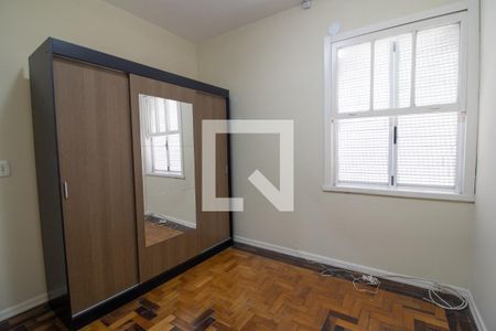 Quarto de apartamento para alugar com 1 quarto, 45m² em Santa Cecília, Porto Alegre