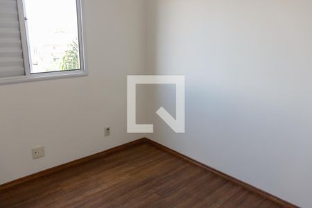 Quarto 1 de apartamento à venda com 2 quartos, 55m² em Km 18, Osasco