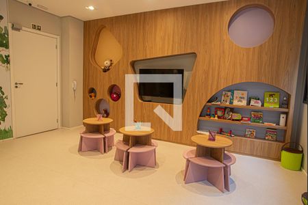 Apartamento para alugar com 38m², 2 quartos e sem vaga Apartamento para alugar com 38m², 2 quartos e sem vagaÁrea comum - Brinquedoteca