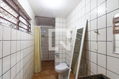 Banheiro Social de apartamento para alugar com 1 quarto, 27m² em Cajuru, Curitiba