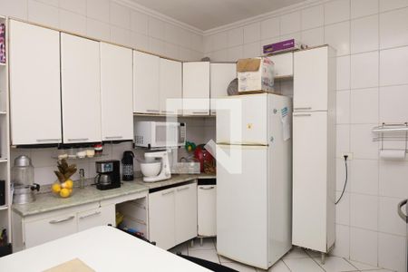 Casa à venda com 100m², 2 quartos e 2 vagasCozinha