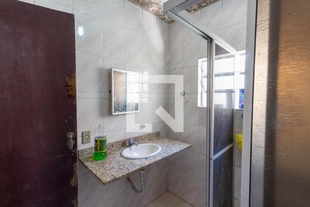 Casa à venda com 160m², 4 quartos e 2 vagasBanheiro 3