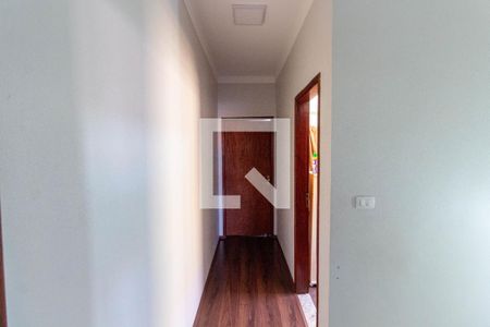 Casa à venda com 160m², 4 quartos e 2 vagasCorredor