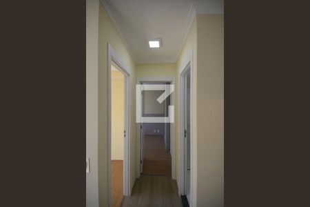 Corredor de apartamento para alugar com 2 quartos, 34m² em Vila Independência, São Paulo