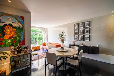 Sala de apartamento à venda com 2 quartos, 100m² em Jardim Paulista, São Paulo